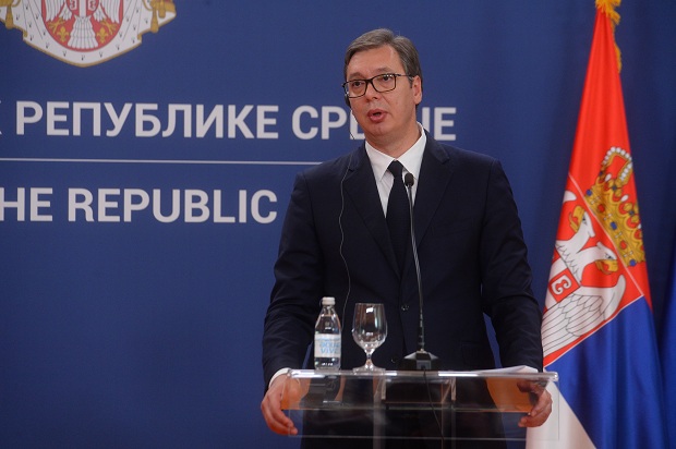 Вучић: Одбојкашице и кошаркаши поправљају углед Србије